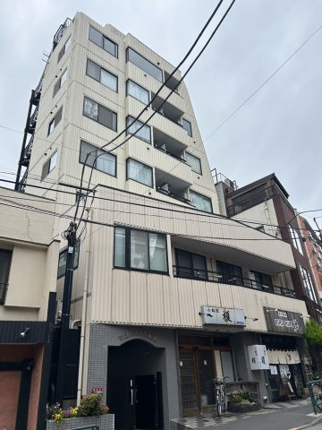 マムハイツ千駄木の外観