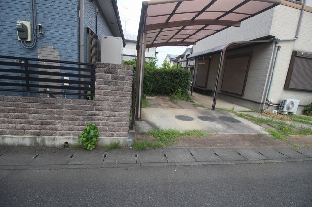 小山市雨ヶ谷新田の外観