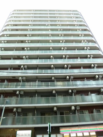 レジディア上野御徒町の外観