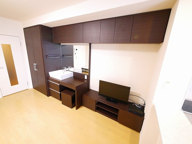 レオネクストコミンチャーレ九条の設備|お洒落な雰囲気のお部屋です