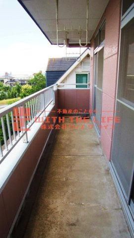 ランクレーンハイツ【10.000円キャッシュバック対象物件】のバルコニー