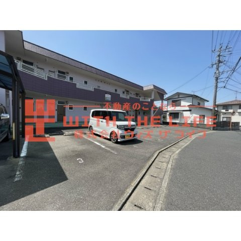 ランクレーンハイツ【10.000円キャッシュバック対象物件】の駐車場