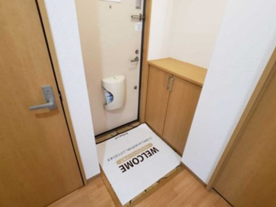 【玄関】 | リースランド平出 Ｃ | 玄関内