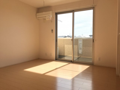 【居間・リビング】 | グランドキャッスルＦＵＫＵＣＨＩ Ａ | ＬＤＫ