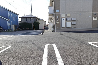 【駐車場】 | Ｒｅｖｅ・ｋ | 駐車場