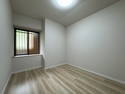 ダイアパレスウエストシティ四季の杜の洋室