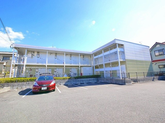 レオパレス萩ヶ丘