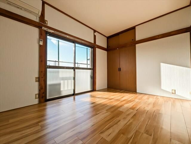 コーポむさし乃の洋室