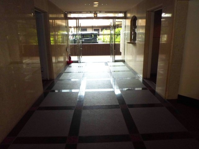 シュネルパークレジデンスのロビー