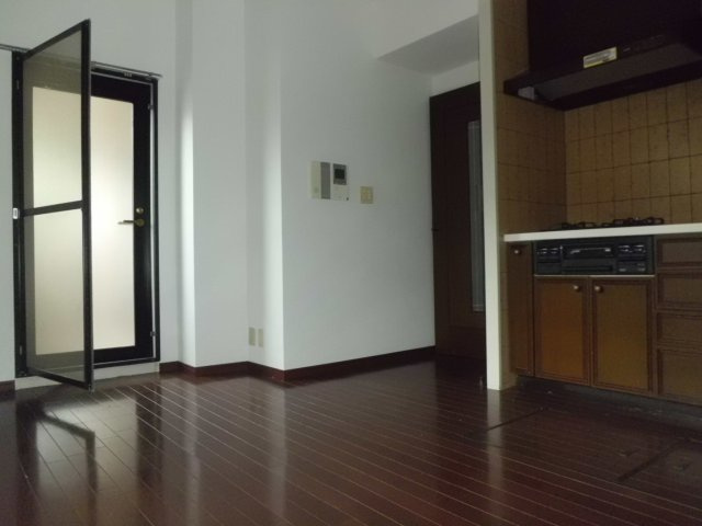 シュネルパークレジデンスの居間・リビング