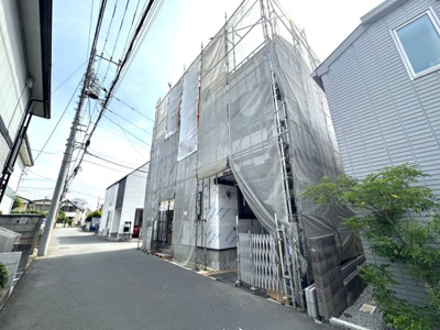 【前面道路含む現地写真】 | 国分寺市東恋ヶ窪3丁目　全1棟 | 前面道路は車通りも少ないので、小さなお子様がいるご家庭でも安心ですね。