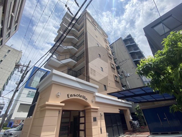 アンソレイユ菱屋西の外観