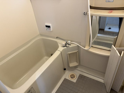 【浴室】 | コーポイーストサイドＢ