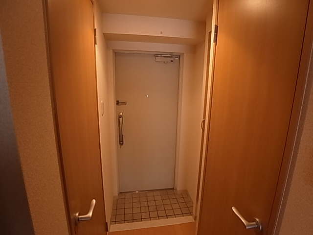 神戸市須磨区南落合１丁目の賃貸マンションの玄関|シューズボックス付き