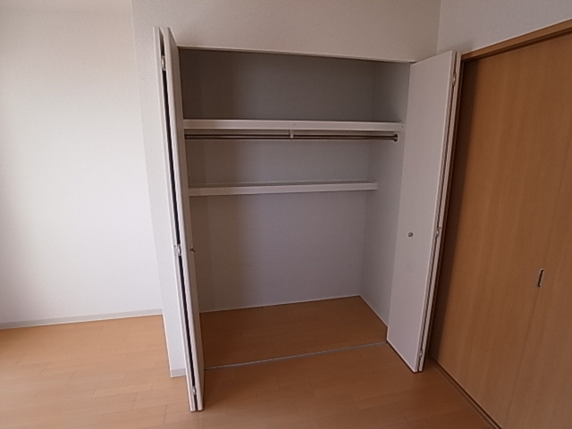 神戸市須磨区南落合１丁目の賃貸マンションの収納|クローゼット