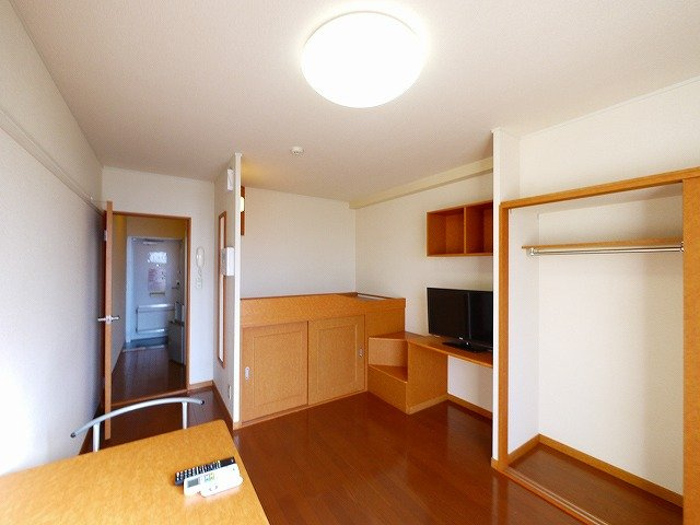 レオパレスソレーユの収納|収納があります