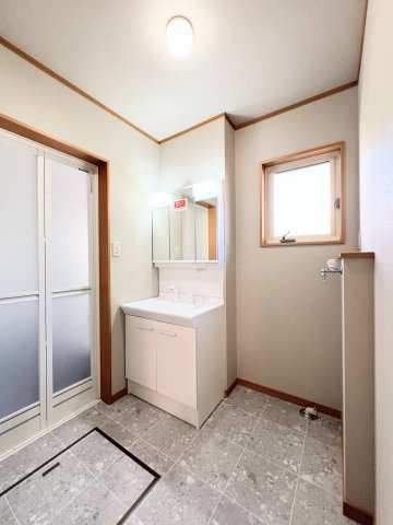 山形市高原町　中古住宅のトイレ