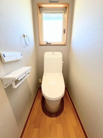 山形市高原町　中古住宅のトイレ