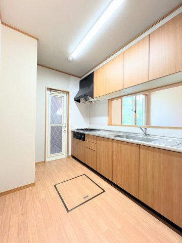 山形市高原町　中古住宅のキッチン