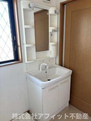 【洗面所】 | 神辺サンハイム | 洗髪洗面化粧台　※写真はイメージです