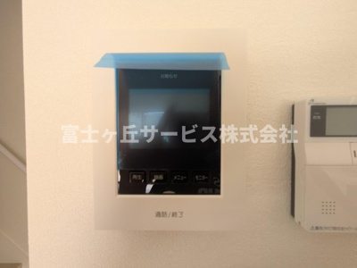 【発電・温水設備】 | 浜松市中央区文丘町 2期 新築一戸建て | 温水設備です