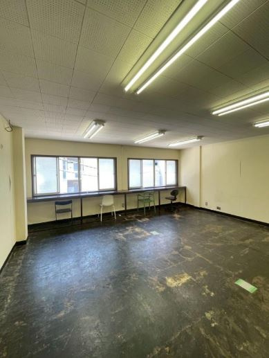 加地ビルの内装