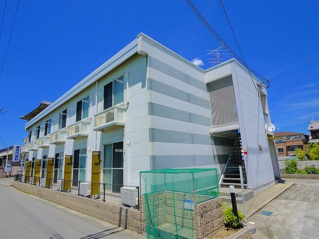 レオパレスソレーユの外観|外観は落ち着いています
