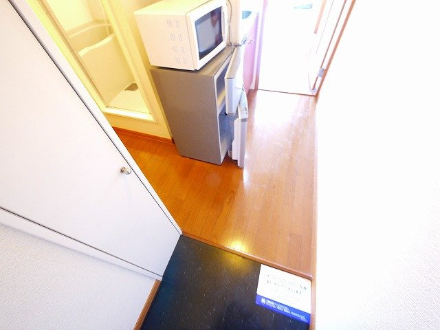 レオパレスソレーユの玄関|落ち着いた玄関です