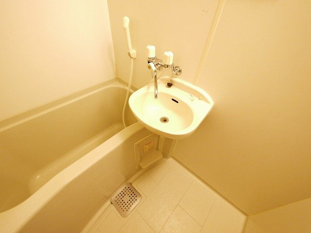 レオパレスソレーユの設備|洗面ボウルつき