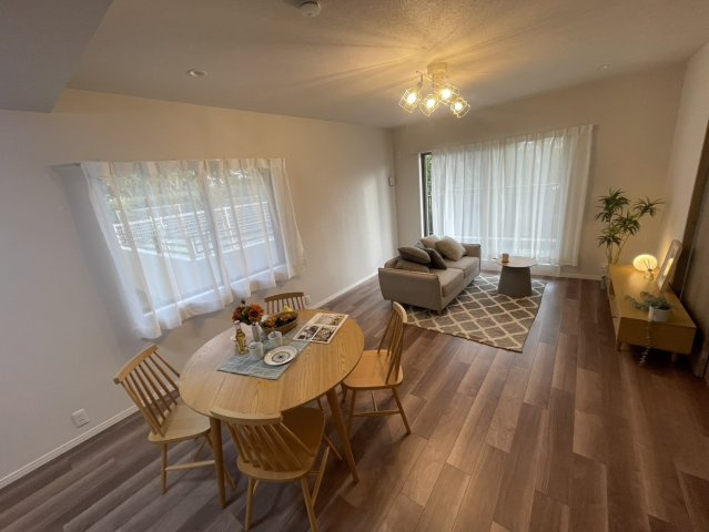 【居間・リビング】パークシティちはら台１号棟 