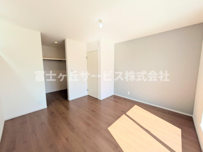 【寝室】 | 浜松市中央区葵西1丁目 2期 新築一戸建て | 寝室です