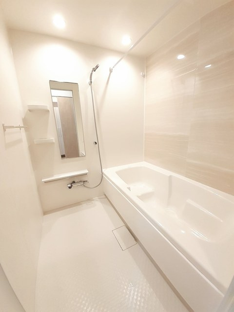 アルモニーBの浴室