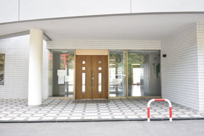 【エントランス】 | グランヴュー磯
