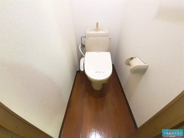 エクセレントヴィラのトイレ|※地震前の写真です