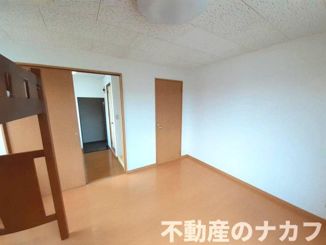 好再来アパートの洋室