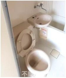 好再来アパートのトイレ