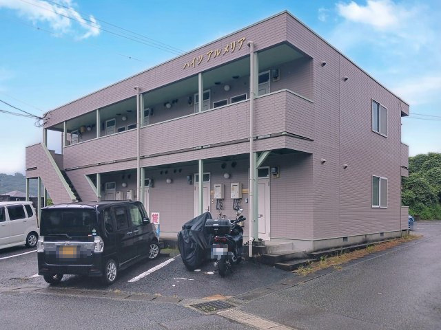 ハイツアルメリアの外観