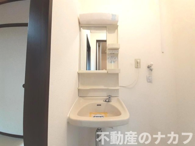 コーポ十五社の独立洗面台