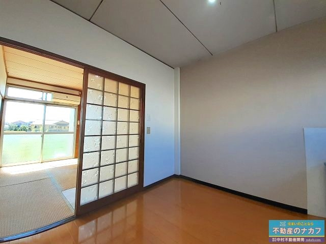 柏原アパートの内装