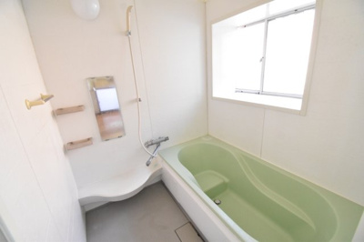 【浴室】 | 鹿屋市下祓川町　中古戸建(2棟)