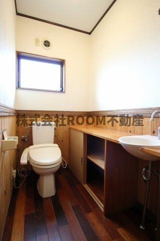 新馬場貸家のトイレ|トイレです