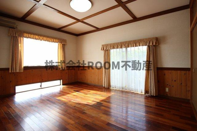 新馬場貸家の寝室|落ち着いて過ごせるお部屋なので、寝室にいかがでしょうか