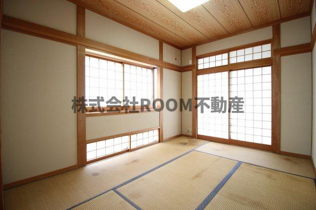 新馬場貸家の和室|和室ならではの温かな和の空間で寛ぎの時間を過ごせます