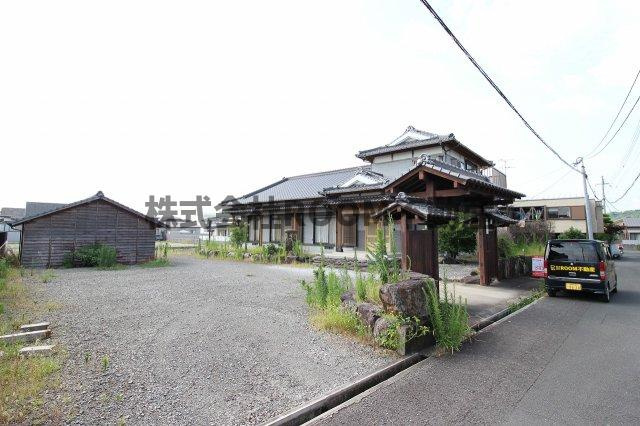 新馬場貸家の庭|お庭が付いています