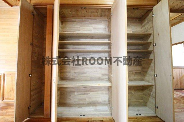 新馬場貸家の収納|十分な収納スペースがあります