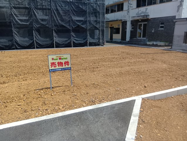 綾部市若竹町　分譲３号地の外観