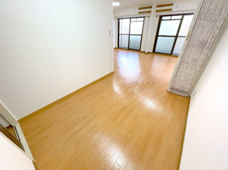 【寝室】 | イプシロンC棟　415 | 南　真ん中　洋室３．６帖　