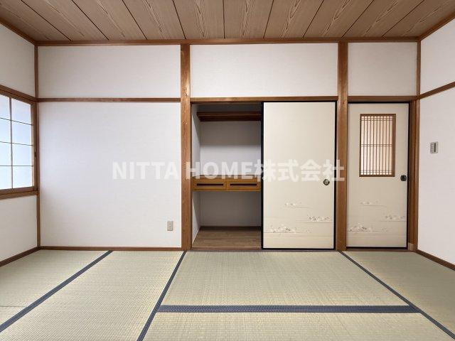 氷上町大崎貸家の和室|押入スペース☆