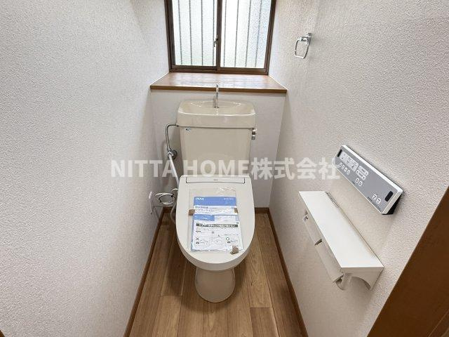 氷上町大崎貸家のトイレ|ウォシュレットも完備○