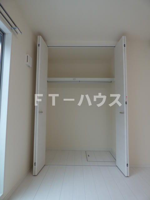 ヴィラ　イル　マーレの収納
